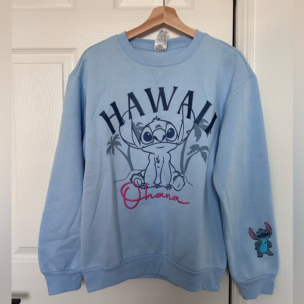 Stitch Hawaii Graphic Crewneck